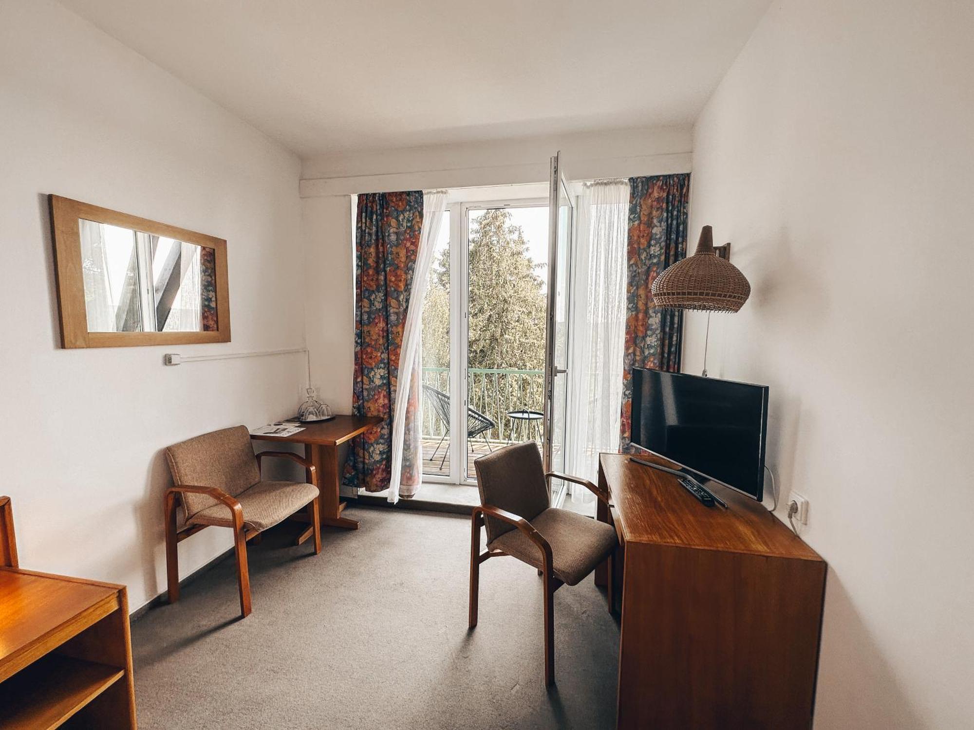 Hotel Medlov Nove Mesto na Morave Buitenkant foto