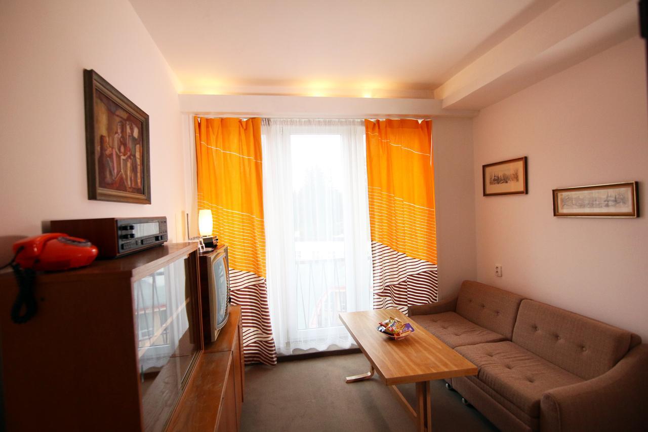 Hotel Medlov Nove Mesto na Morave Buitenkant foto