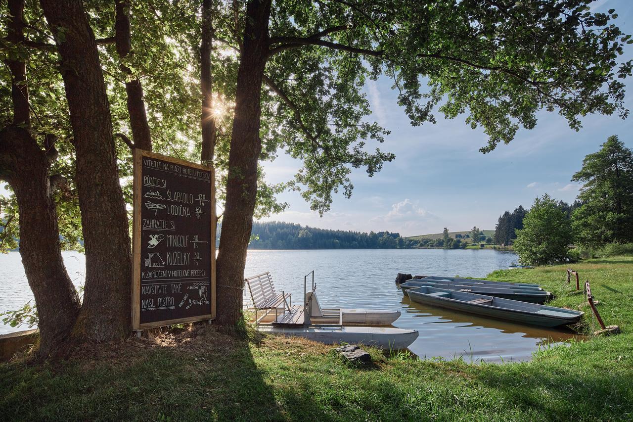 Hotel Medlov Nove Mesto na Morave Buitenkant foto