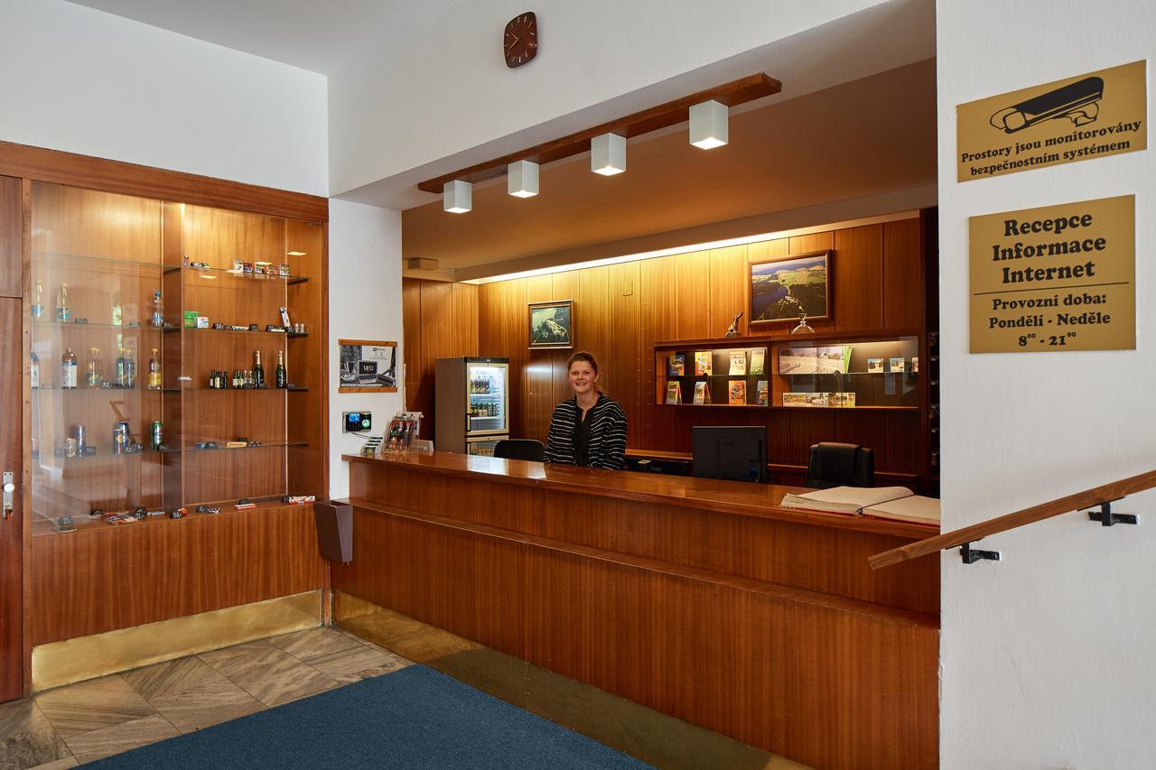 Hotel Medlov Nove Mesto na Morave Buitenkant foto